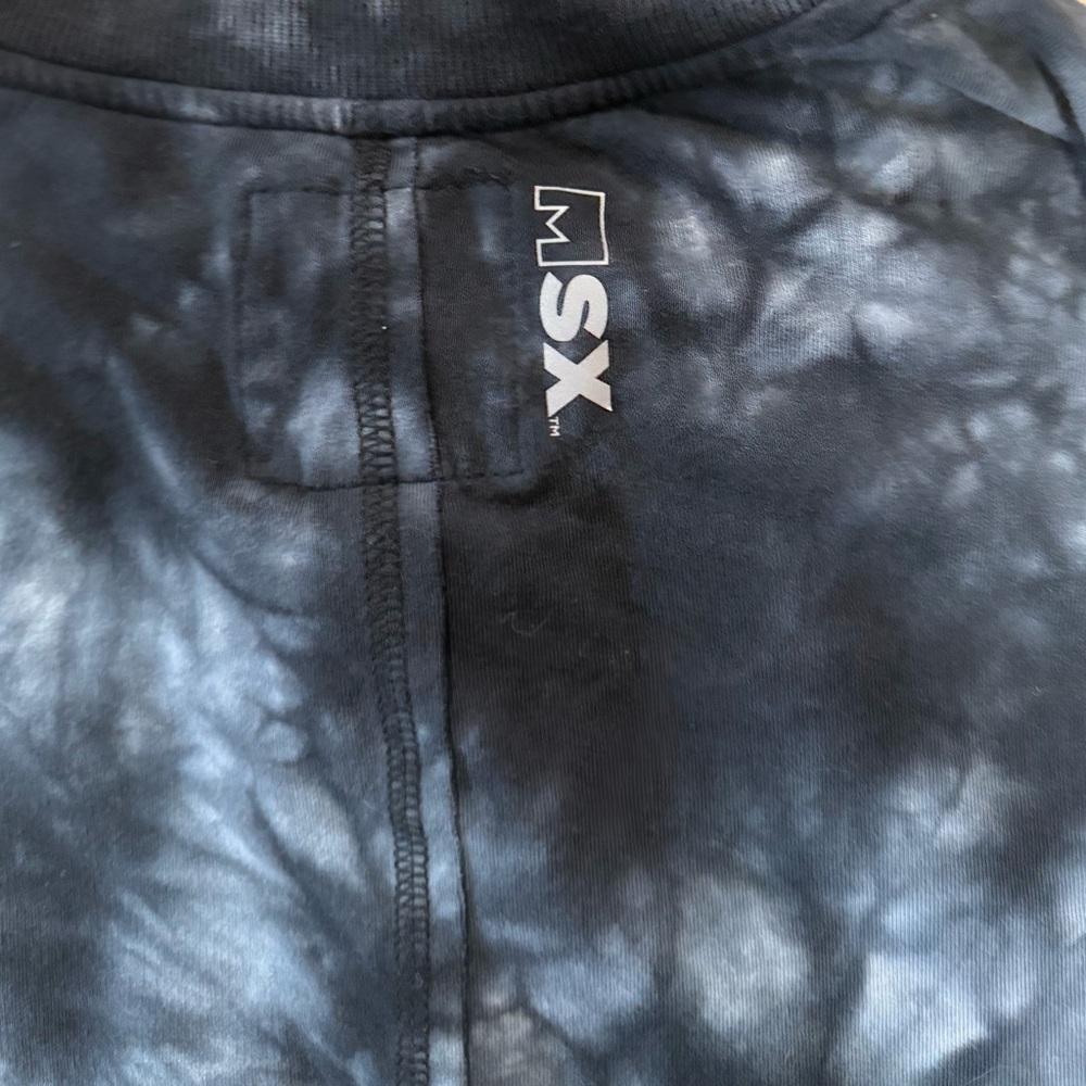 NFL by Michael Strahan Dallas Cowboys Tie-Dye Sweatshirt - Picture 5 of 6